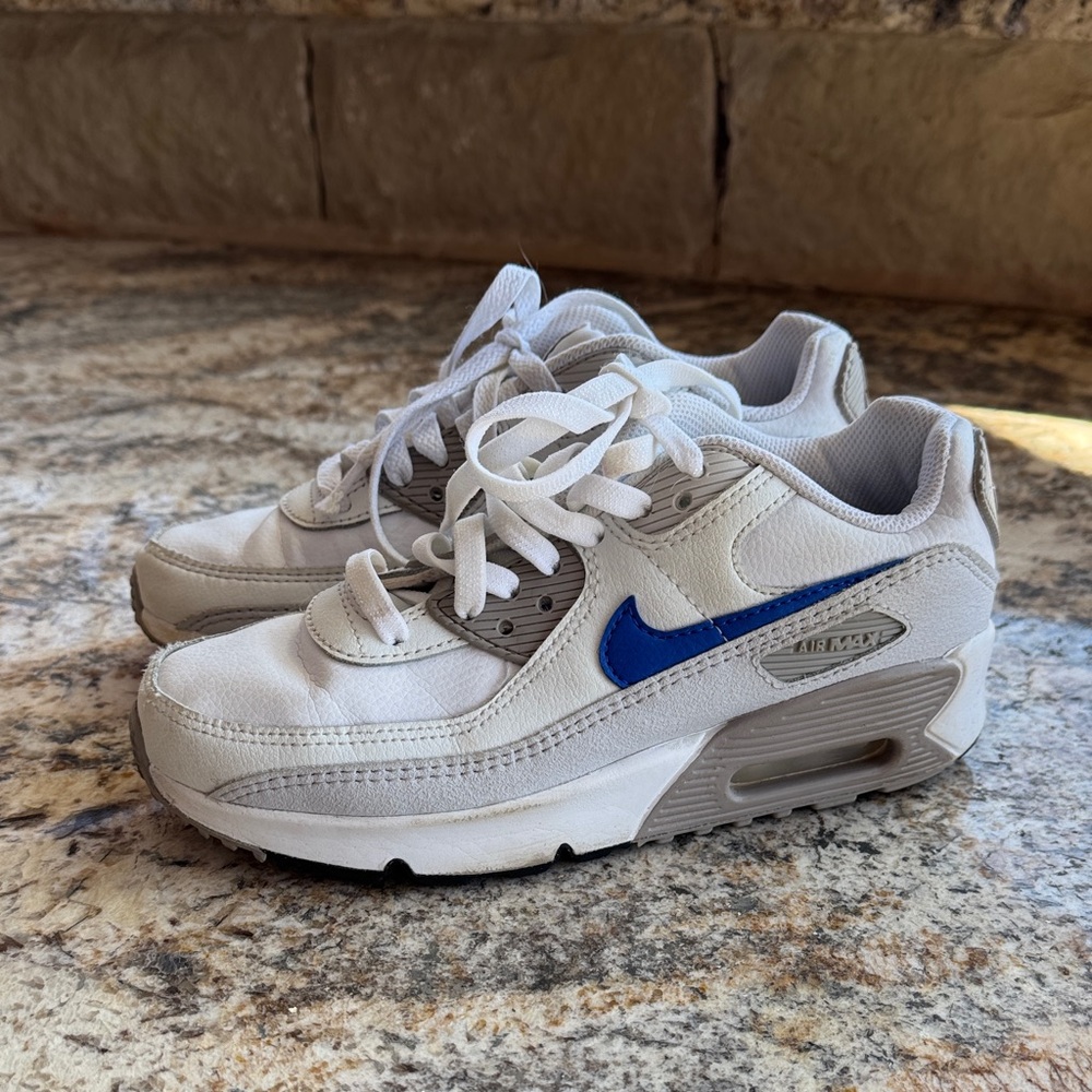 Boys Nike Tennis shoes